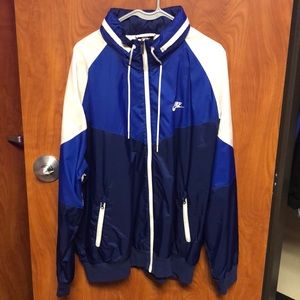Blue Nike Windbreaker Size XL.